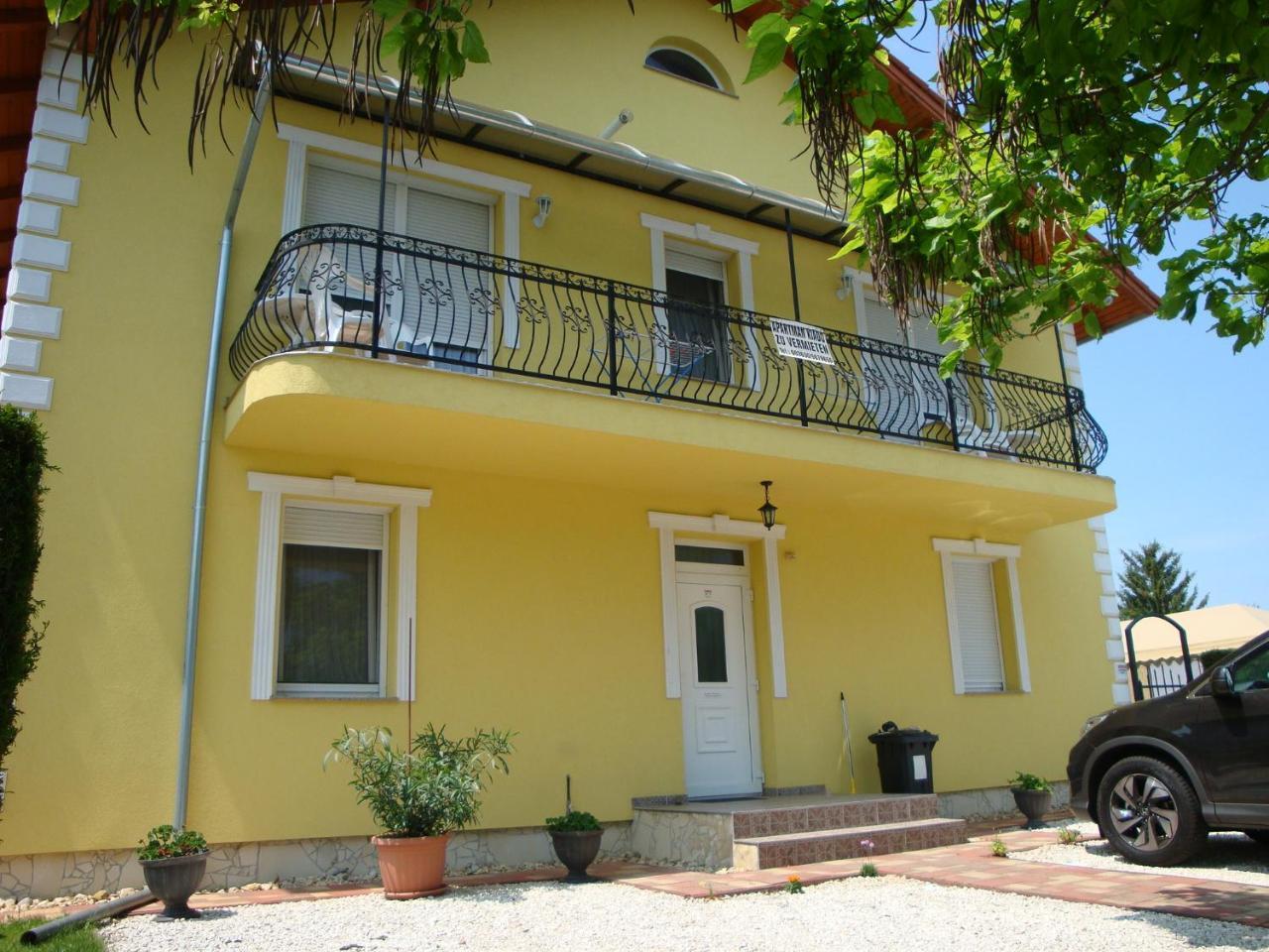 Yellow Apartmanhaz Bük Exterior foto